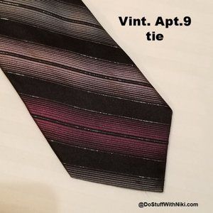 Vintage Apt. 9 silk tie 80s